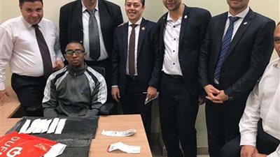 جمارك مطار القاهرة الدولي :ضبط راكب حاول تهريب كيلوجرام كوكايين