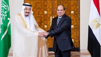 خادم الحرمين الشريفين يتسلم رسالة من الرئيس السيسي