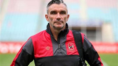 كارتيرون يعلن تشكيل الأهلي لمواجهة وفاق سطيف