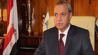 محافظ قنا يشهد تدشين الندوة التثقيفية الأولى للكشف المبكر عن سرطان الثدي