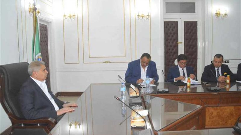 المنيا توقع عقد تأجير