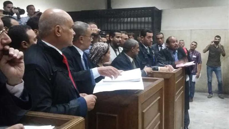 تأجيل محاكمة قاتل