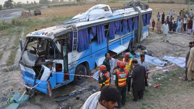 مقتل 19 شخصا بتصادم