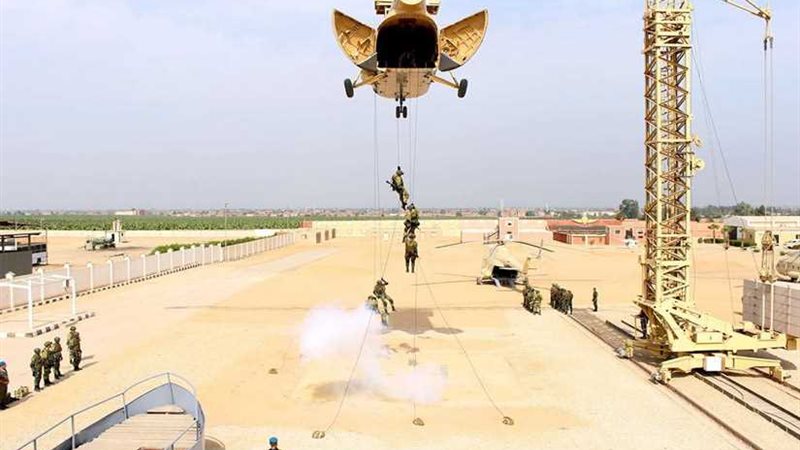 المظلات المصرية والروسية