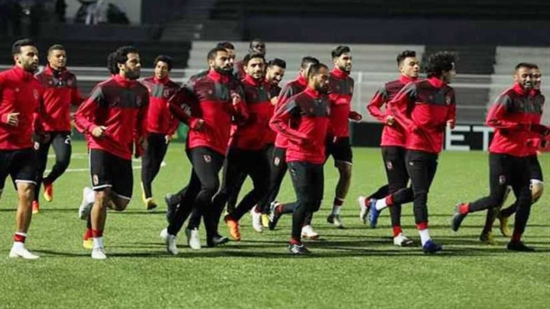 الأهلي يبدأ مرانه