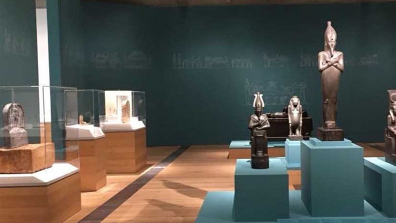 افتتاح معرض الآثار