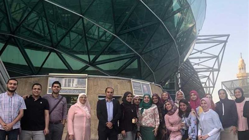 طلاب صيدلة طنطا في