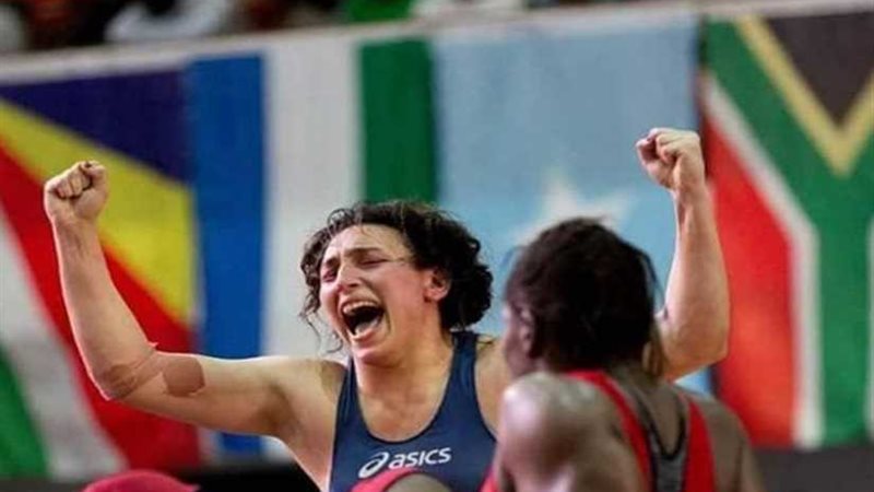 سمر حمزة تتأهل لنصف