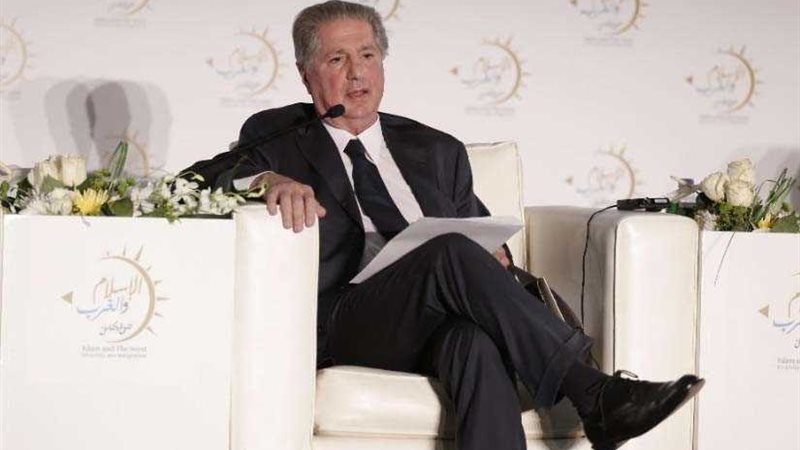 أمين الجميل: الطريق