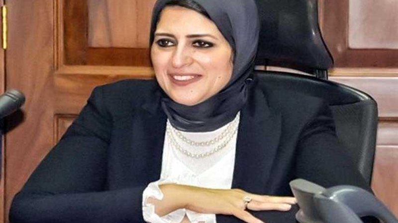 وزيرة الصحة تصل للسودان