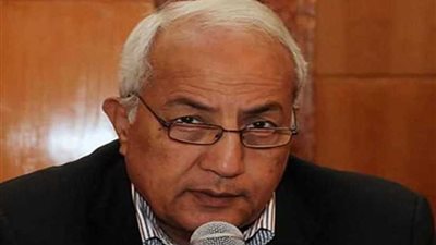 إحالة بلاغ يتهم صفوان ثابت بالغش التجاري للتحقيق