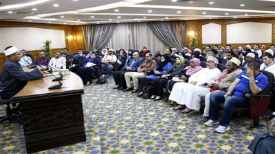وكيل الأزهر يستقبل وفدًا من القيادات الشبابية بعدد من الدول
