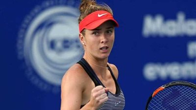 الأوكرانية يلينا سفيتولينا تتأهل لنصف نهائي البطولة الختامية للتنس