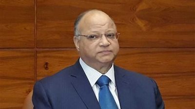 محافظ القاهرة : مستمرون في إعادة الانضباط للشارع القاهري وتطبيق القانون على المخالفين
