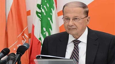 الرئيس اللبناني: عودة النازحين السوريين لا يجب أن ترتبط بتحقيق حل سياسي للأزمة السورية