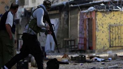 لبنان: تجدد الاشتباكات المسلحة بين حركتي فتح وأنصار الله بمخيم 