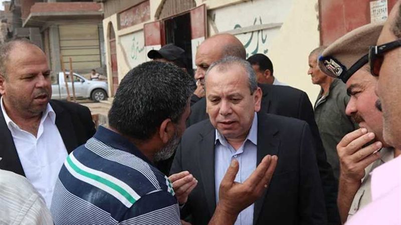 محافظ كفرالشيخ يستمع