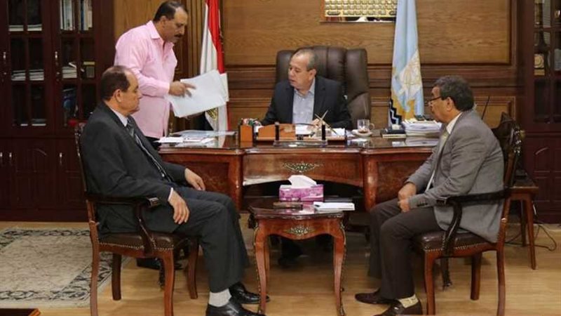 طه: يناقش سبل الاستثمار