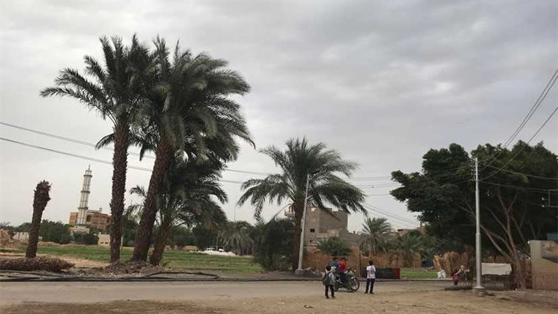 سقوط أمطار خفيفة