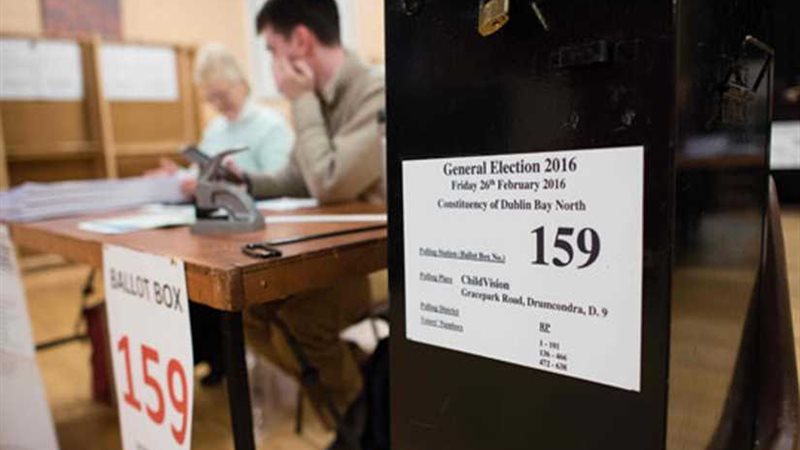 الناخبون في أيرلندا