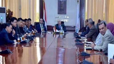 محافظ الأقصر يبحث مع وفد مدينة يانجتشو الصينية أوجه التعاون