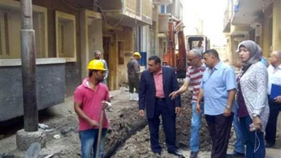 مركز ملوي يتابع أعمال المشروعات المنفذة