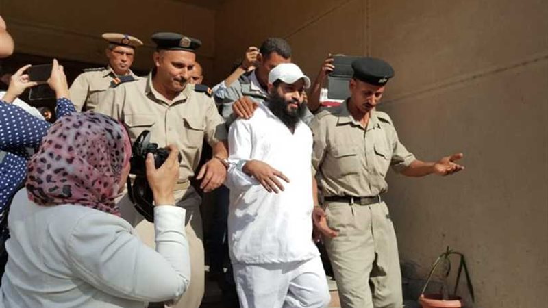 فلتاؤس يفجر مفاجأة