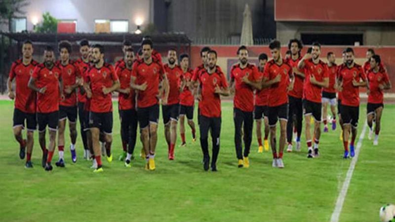 الأهلي يختتم تدريباته