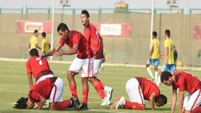 فوز الأهلي والمقاولون