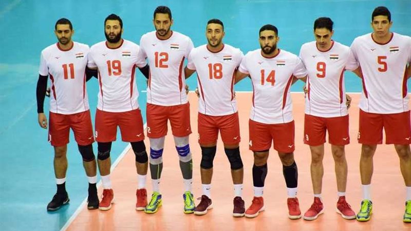 منتخب مصر يلاقي الجزائر