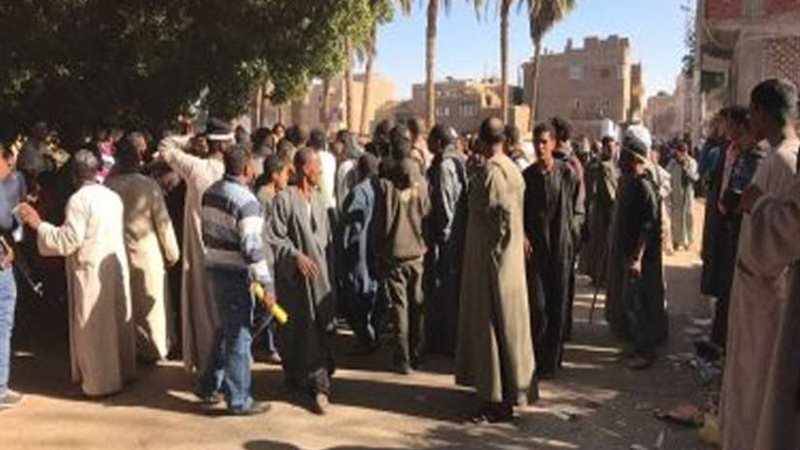 إصابة عامل بطلق ناري