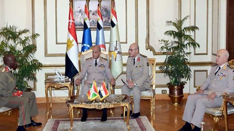 وزير الدفاع ورئيس