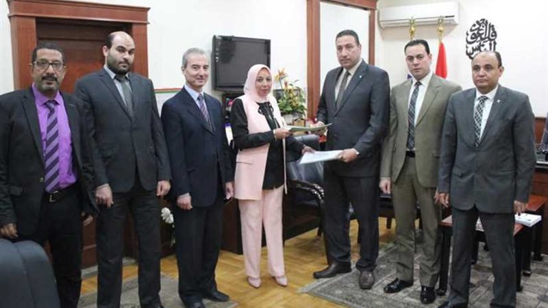 الصيادلة تتفق مع