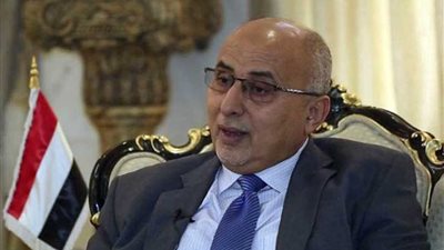 وزير يمني يحمل مليشيا الحوثي مسؤولية احتجاز 51 ألف طن قمح تابعة لبرنامج الأغذية العالمي