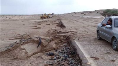 الطرق والكباري: انتشار فرق الصيانة والطوارئ على مستوى الجمهورية لمواجهة السيول