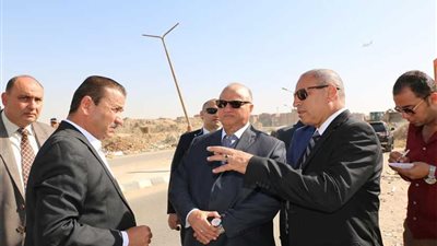 القاهرة تفسخ التعاقد مع متعهدي القمامة المهملين