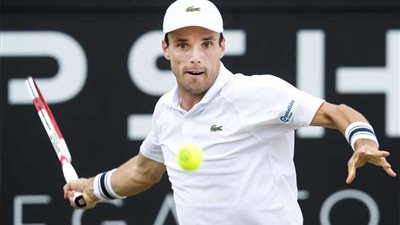 باوتيستا يتأهل للدور الثانى لبطولة باريس بيرسى للتنس