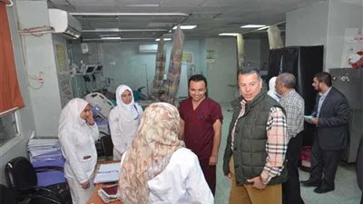 محافظ بني سويف يفاجئ مستشفى ناصر فجراً