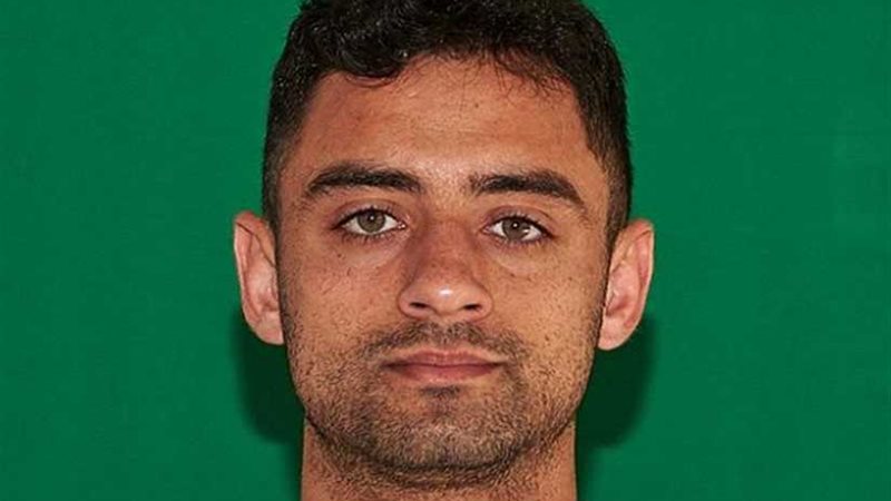 العثور على لاعب كرة