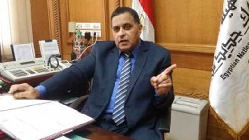 قطاران لنقل مشجعي