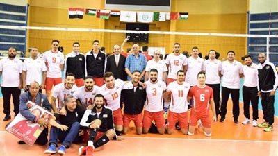 خالد ناصف يهنئ منتخب الطائرة بالفوز الرابع (صور)