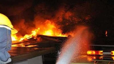 إصابة عاملين في حريق بورشة ميكانيكا بكفر الدوار