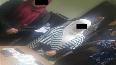 مسجلة خطر تقود عصابة لنشل المواطنين بالبساتين.. صور