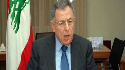 السنيورة: النواب 