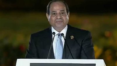 الرئيس السيسي يعلن دعمه لمبادرة شباب مصر للعودة إلى الإنسانية