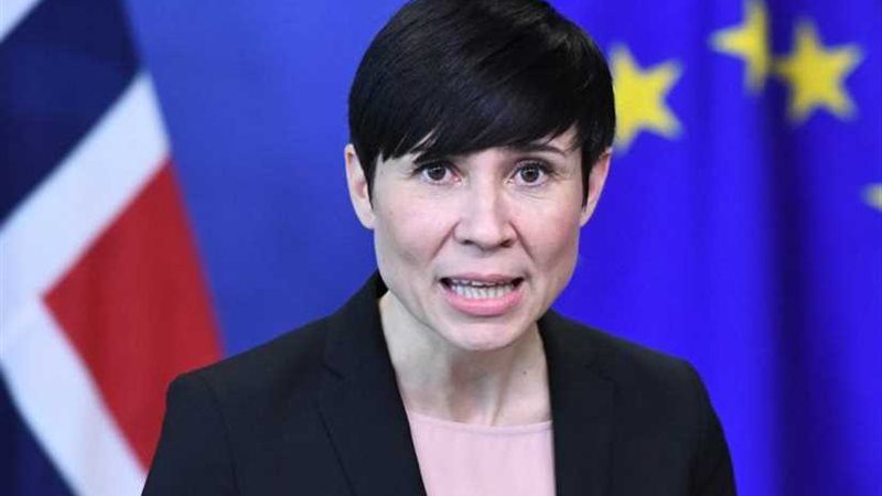 النرويج تستدعي السفير