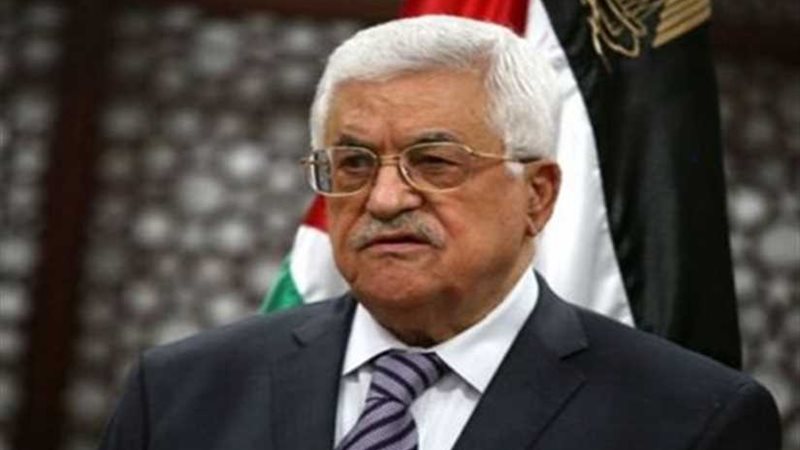 أبو مازن يعزي الرئيس