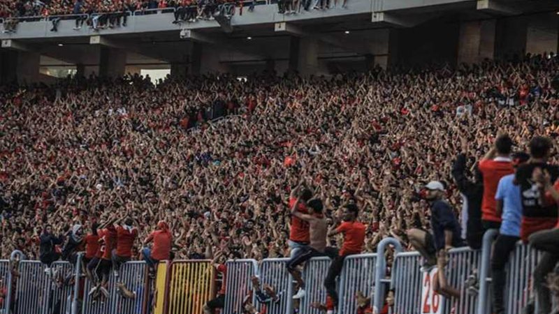 جماهير الأهلي تملأ