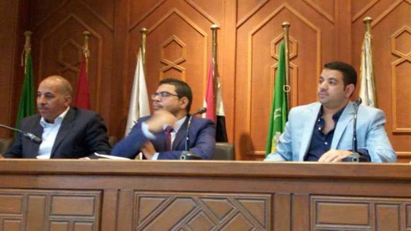 بقالي الجيزة يطالبون