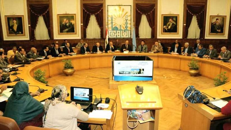 أتوبيسات إضافية تربط